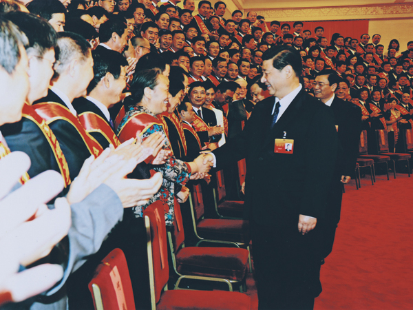 2011年8月15日，IM电竞集团获“全国构建和谐劳动关系先进代表”殊荣，作为甘肃唯一典型代表在大会互换经验，受到国度副主席习近平的亲切接见。